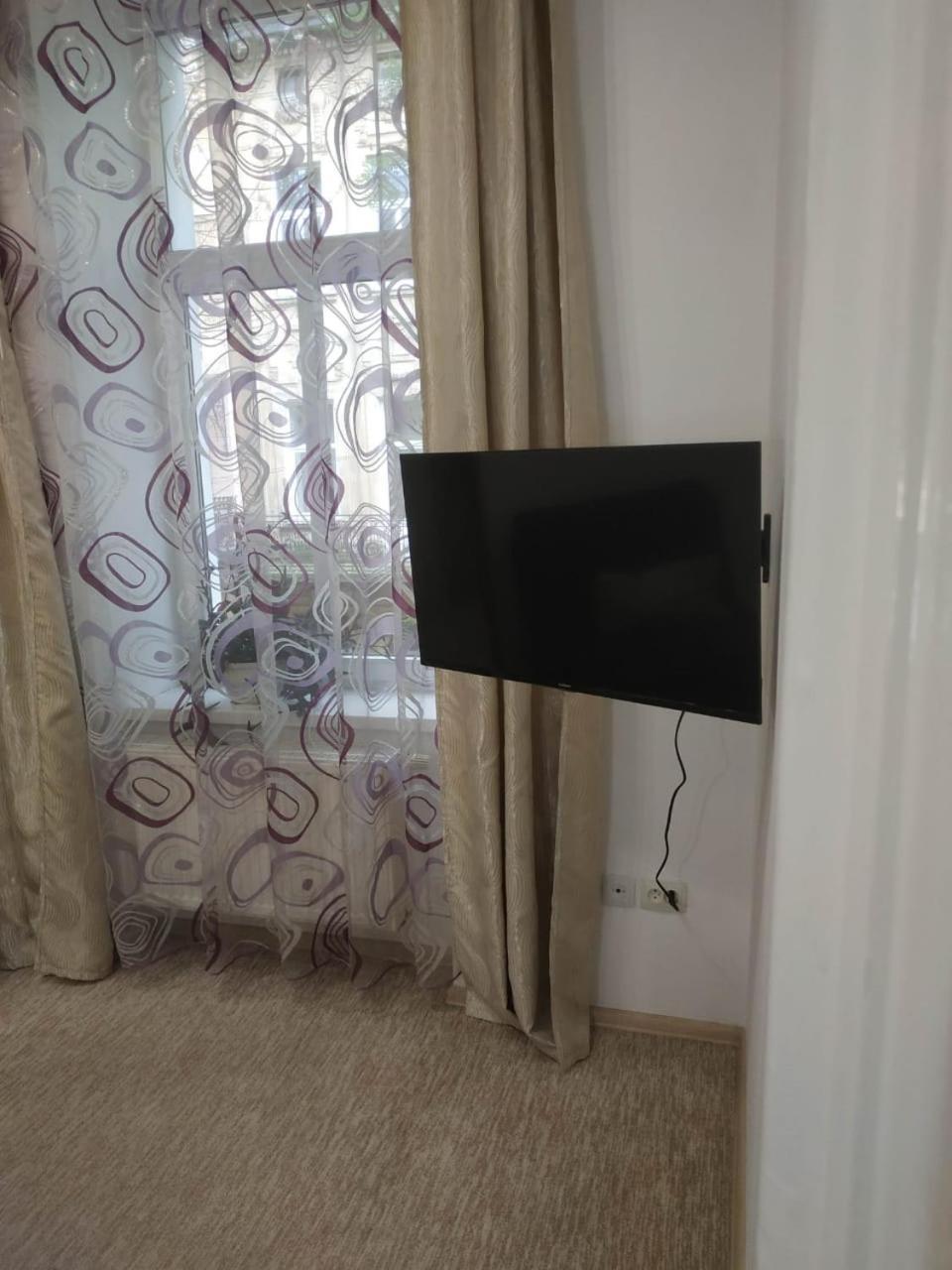 Cosy flat Lviv Exterior foto